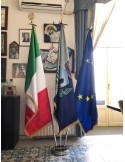 Kit bandiere da interno a 3 posti con Bandiera Italia ed Europa in SETA